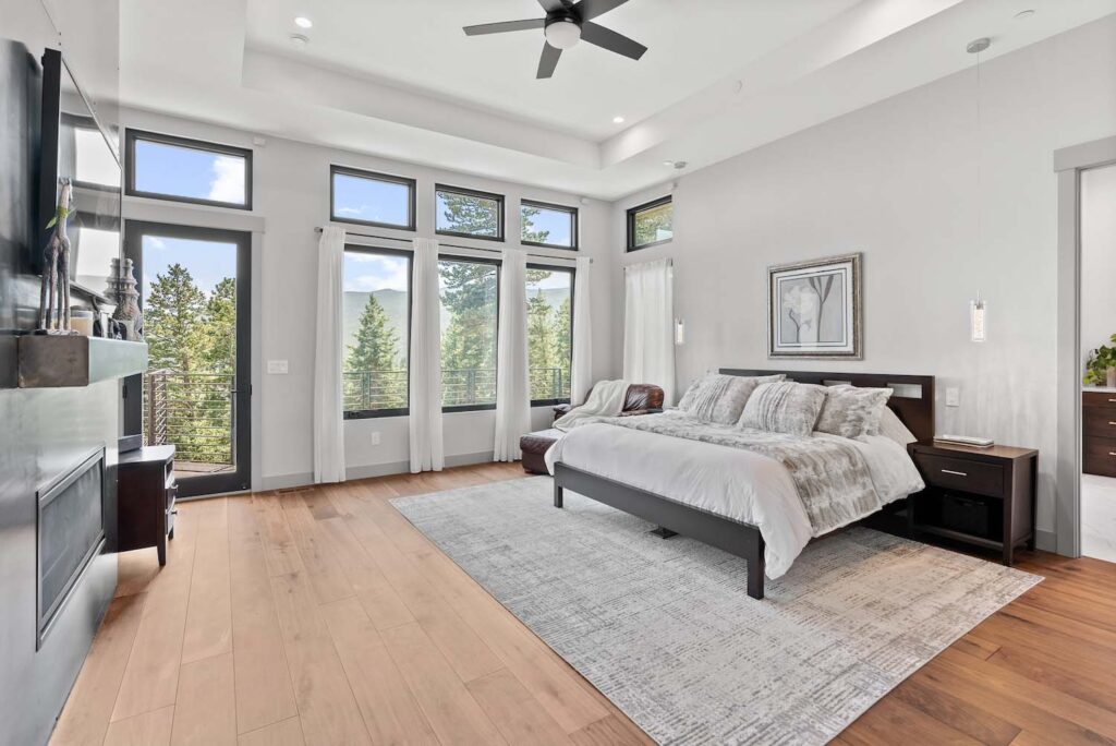 Evergreen Home 4