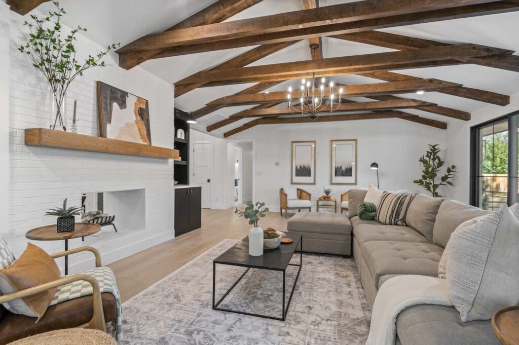 Centennial Home4