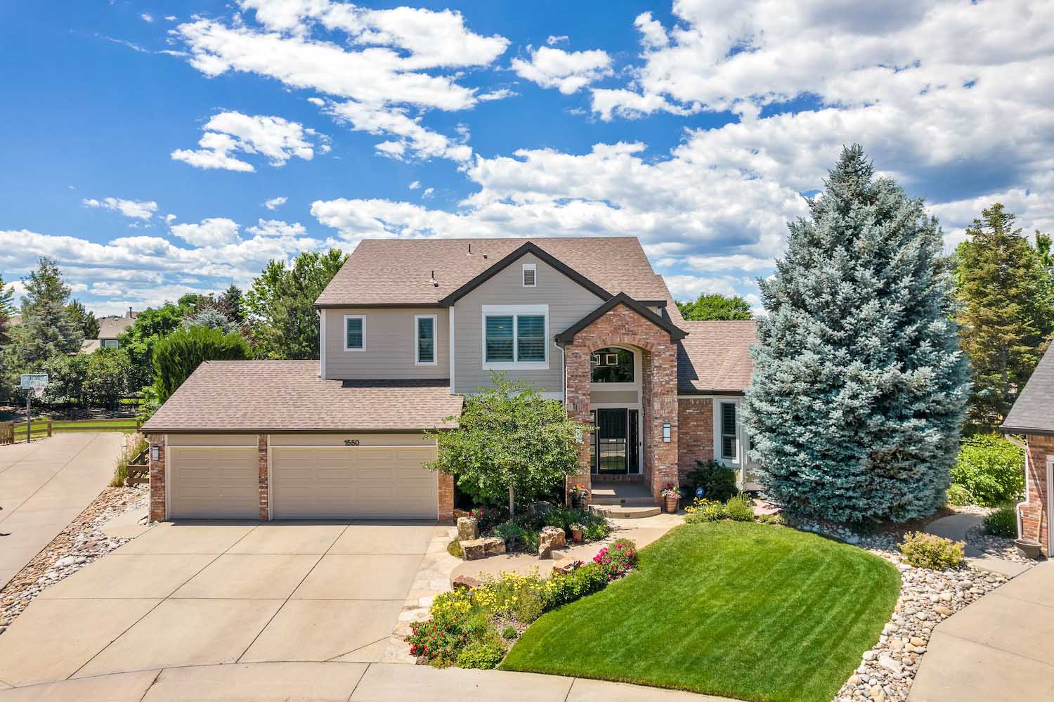 Real Estate Photo of a bathroom in Evergreen by creative edge media