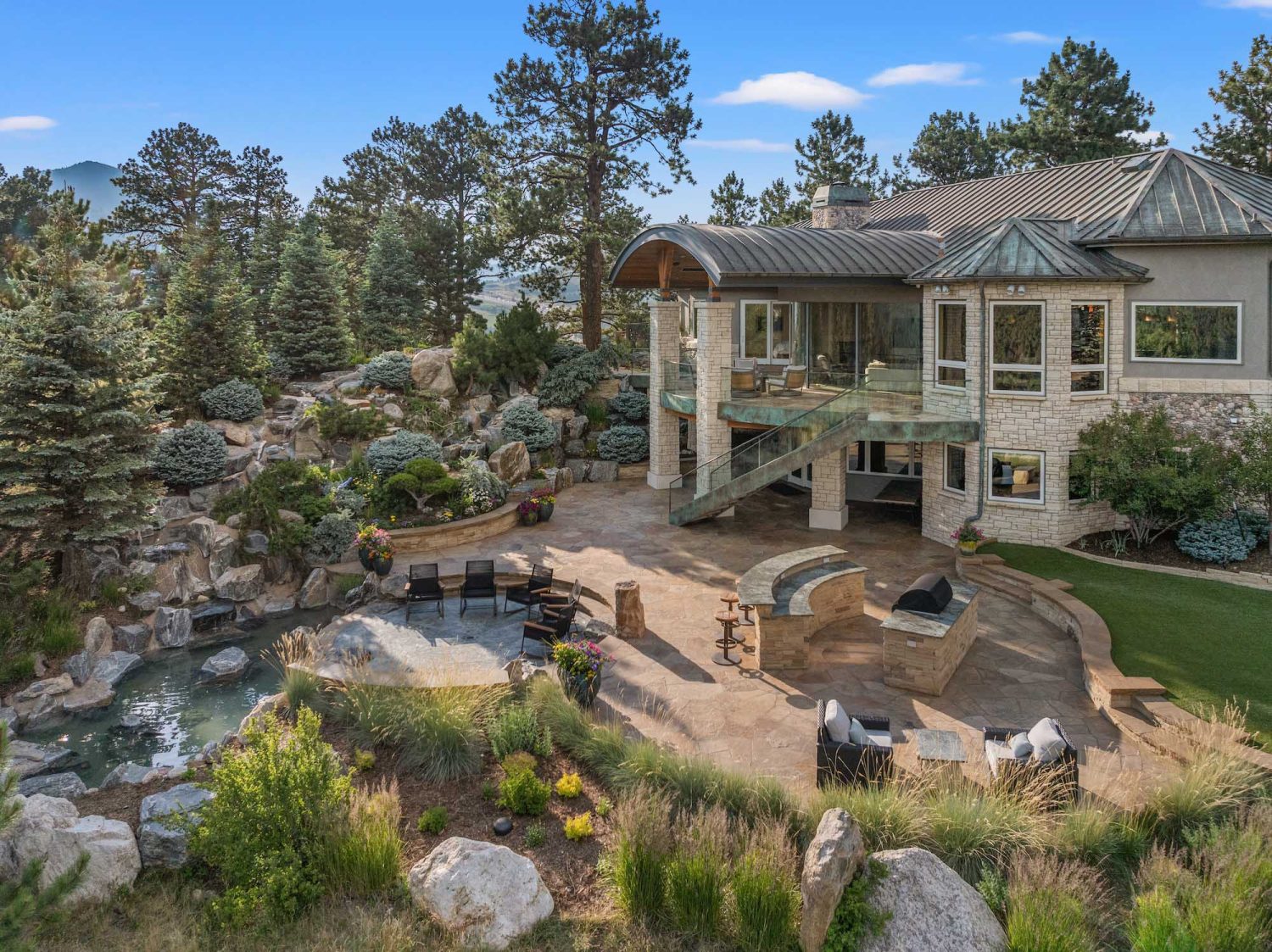 Real Estate photography of an Evergreen home by creative edge media