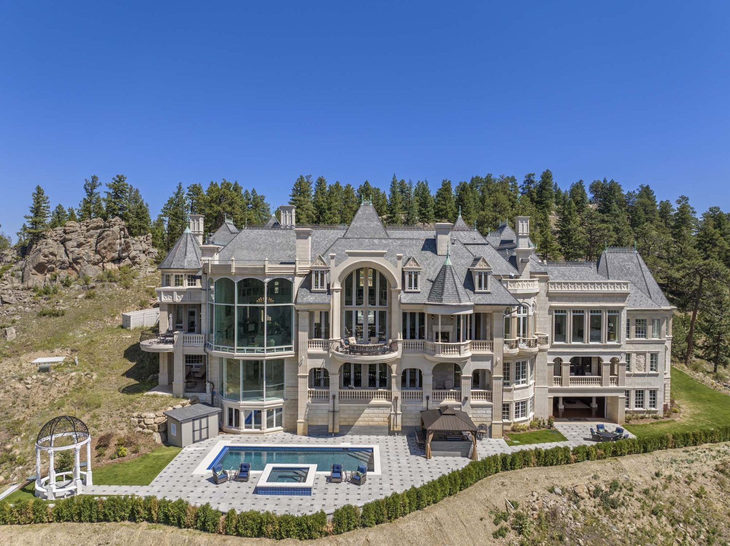 Photography from a drone of Chateau V in Evergreen captured by Creative Edge Media