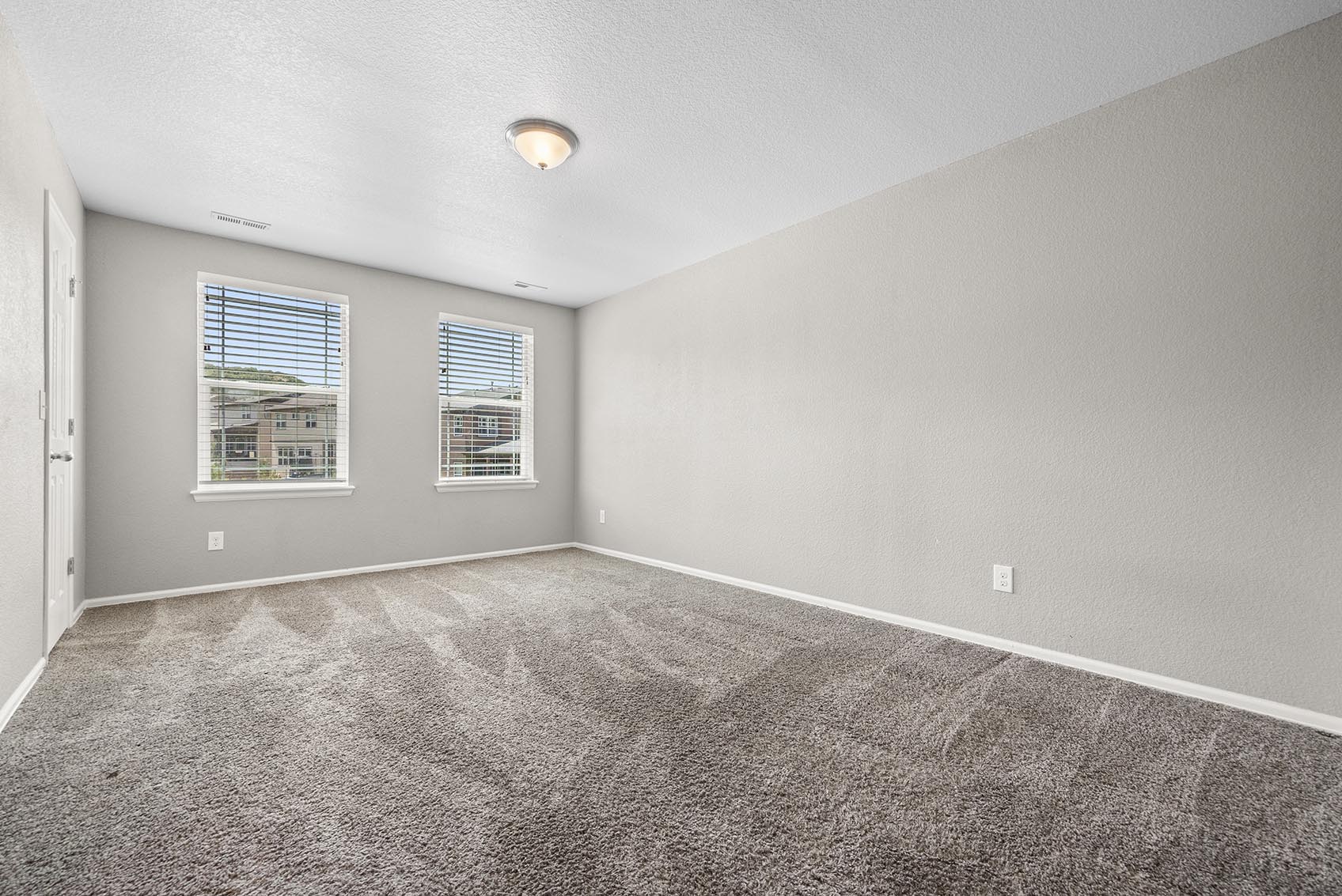 Empty Bedroom Listing